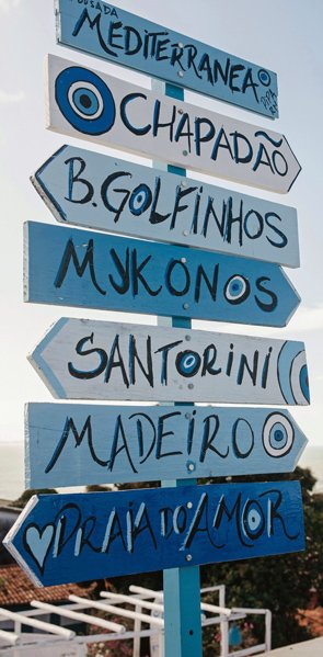 Destinations emblématiques de la Grèce entre mer, montagnes et sites historiques